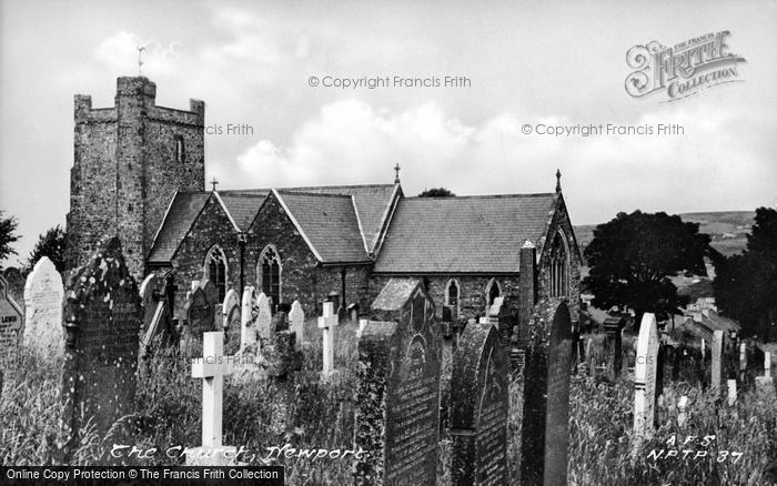 Photo of Newport, St Mary's Church c.1955