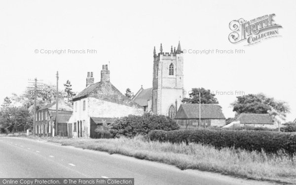 Photo of Newport, St Stephen's Church c.1960