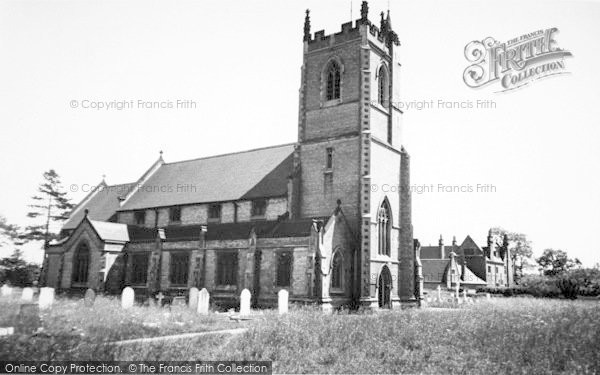 Photo of Newport, St Stephen's Church c.1965