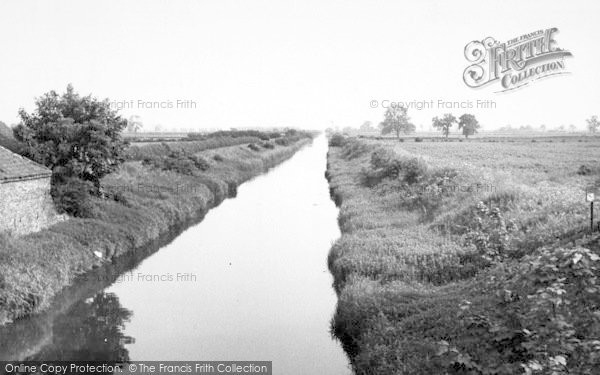 Photo of Newport, The Canal c.1955