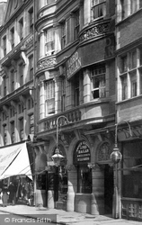 The Lord Raglan, Commercial Street 1901, Newport