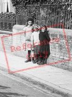 Young Girls In Castle Road 1913, Newport