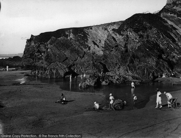 Photo of Newquay, Crigga Rocks 1925