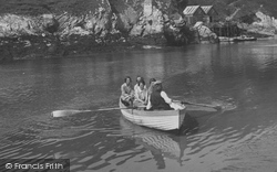 Fern Pit Ferry Across The River Gannel 1928, Newquay