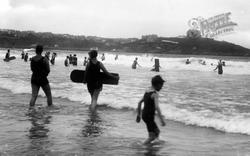 Going Surfing 1925, Newquay