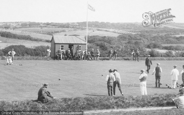 Photo of Newquay, People Bowling 1918