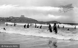 Surf Bathing 1925, Newquay