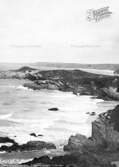 Photo of Newquay, Trevelgue Head c.1935