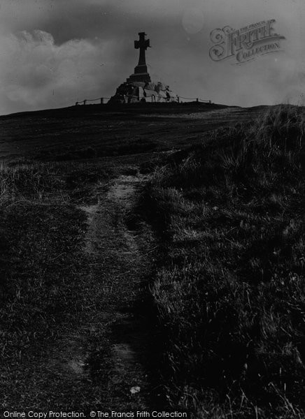 Photo of Newquay, War Memorial 1922