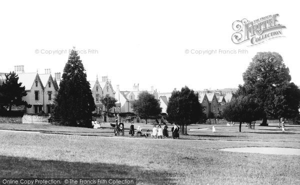 Photo of Newton Abbot, Courtenay Park 1896