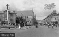Queen Street And War Memorial 1922, Newton Abbot