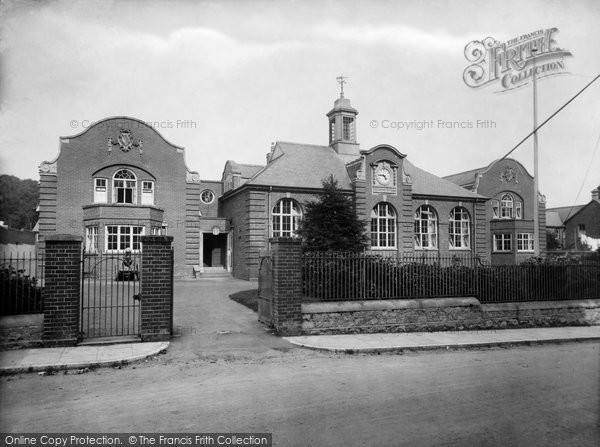 Photo of Newton Abbot, Secondary School 1927