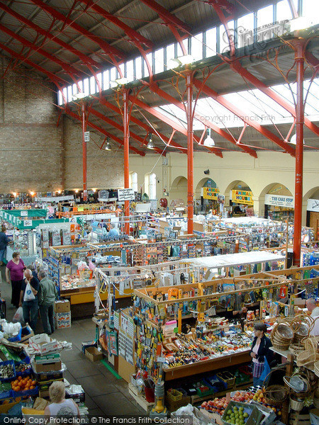 Photo of Newton Abbot, The Butter Market 2004