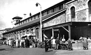 The Market 1954, Newton Abbot