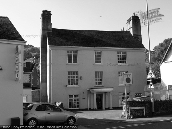Photo of Newton Abbot, The Old Manor House 2004