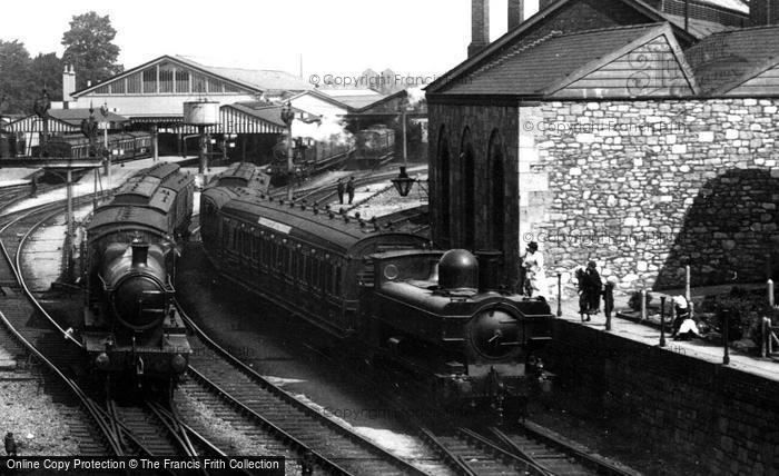 Photo of Newton Abbot, Trains In The Station 1907
