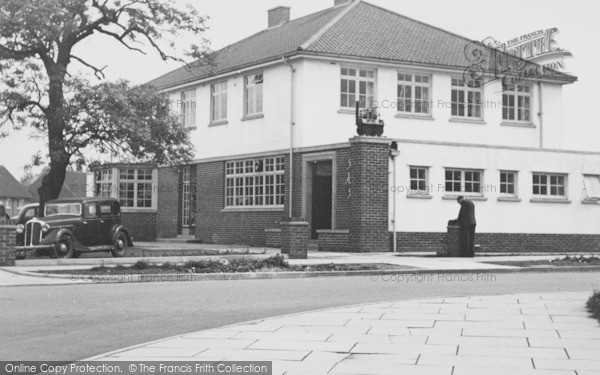 Photo of Newton Aycliffe, The Iron Horse Inn c.1955