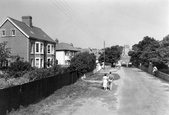 Beach Road c.1950, Newton