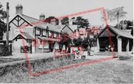 The Village Square c.1960, Newton