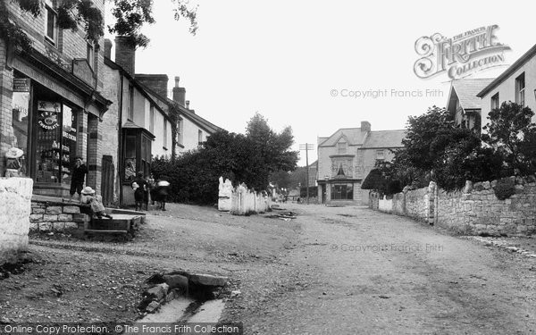 Photo of Newton, Village 1910