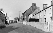 Village Road c.1955, Newton