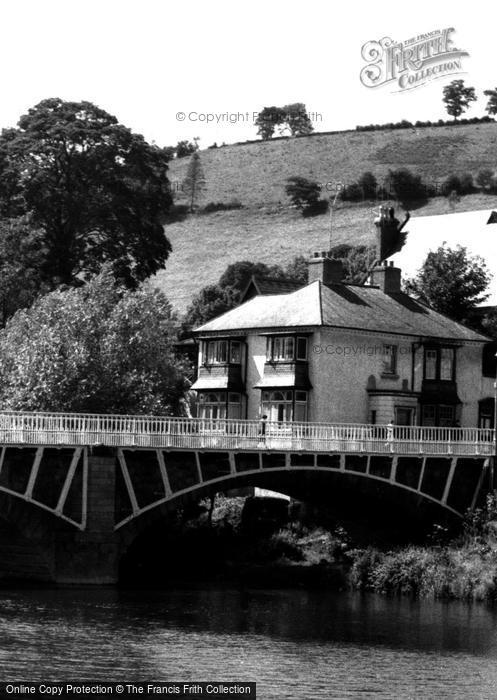 Photo of Newtown, House Beside Long Bridge 1959