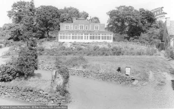 Photo of Newtown Linford, Johnscliffe Hotel c.1960