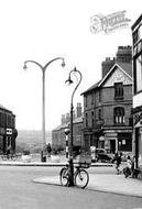 Street Lamp, High Street c.1955, Normanton