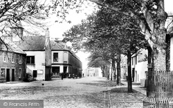 Quality Street 1897, North Berwick
