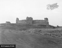 Tantallon Castle 1954, North Berwick