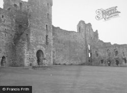 Tantallon Castle 1954, North Berwick