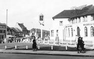The Queen Victoria, London Road c.1955, North Cheam