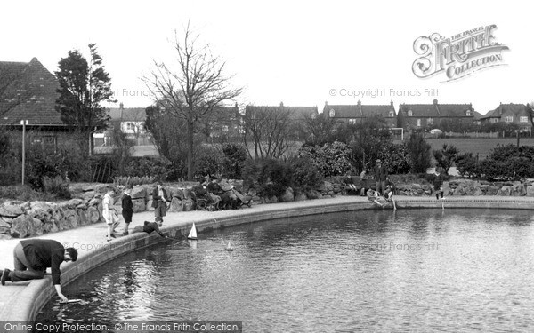 Photo of North Chingford, Ridgeway Park, Children's Boating Pool c.1955