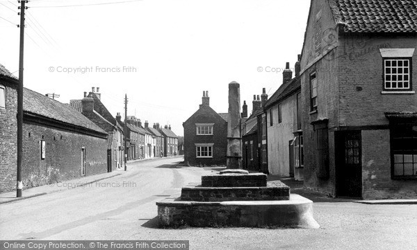 Photo of North Frodingham, The Cross c.1955
