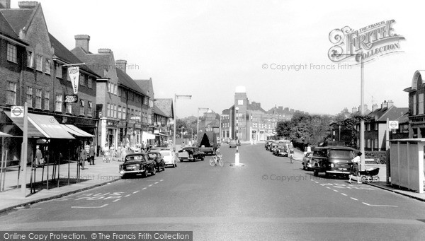 Photo of North Harrow, Broadwalk c.1965