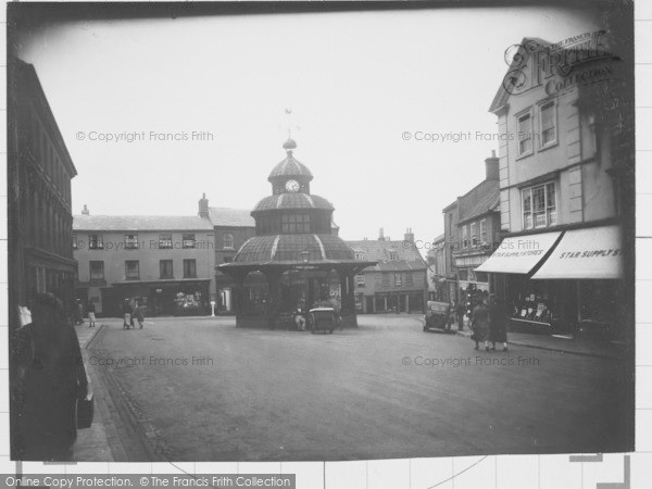 Photo of North Walsham, Market Place 1933