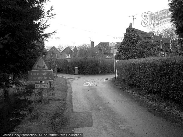 Photo of North Warnborough, Mill Corner 2004