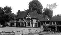 North Weald, the King's Head c1955
