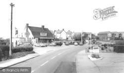 North Weald, The Queens Head c.1965, North Weald Bassett