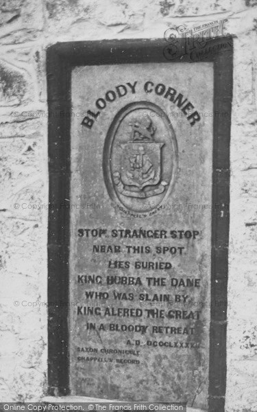 Photo of Northam, Bloody Corner Memorial c.1940