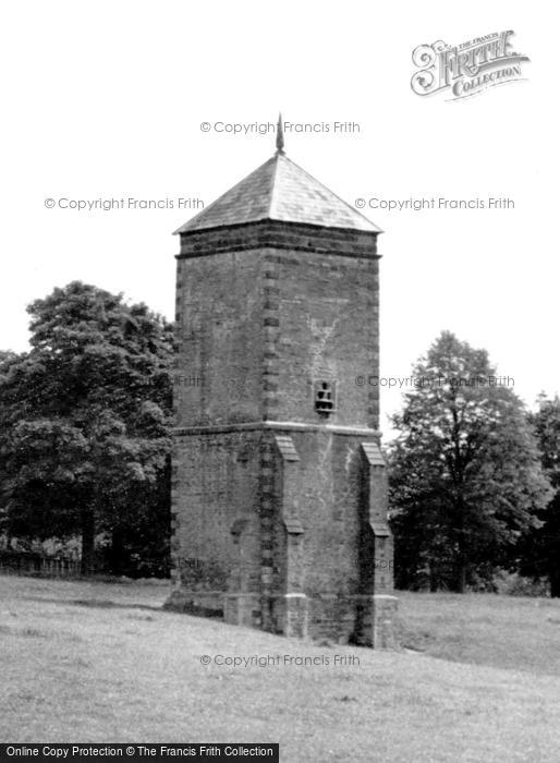 Photo of Northampton, Abington Park, The Pigeon Tower c.1955