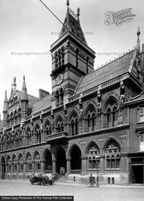 Photo of Northampton, Guildhall 1922