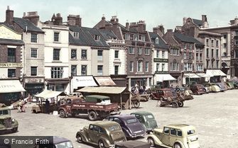 Northampton, Market Square c1950