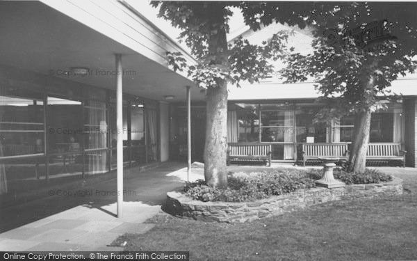 Photo of Northampton, Nazareth House c.1960