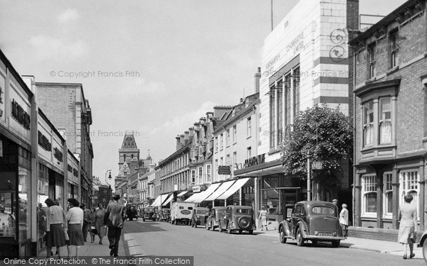 Photo of Northampton, St Giles Street c.1955