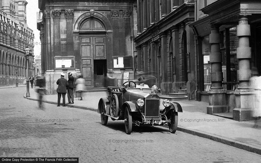 Northampton, Vintage Motor Car 1922