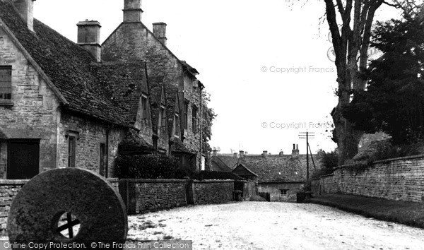 Photo of Northleach, Church Farm Cottages c.1955