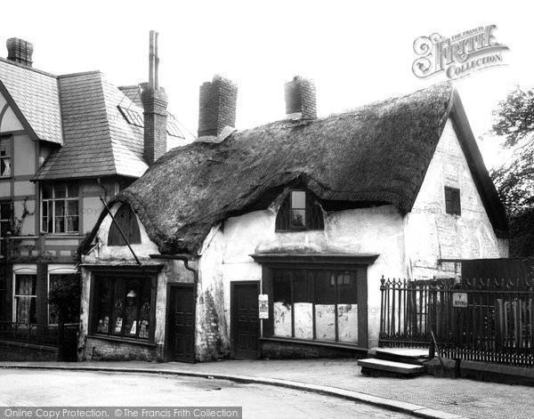 Photo of Northwich, Old Houses 1903