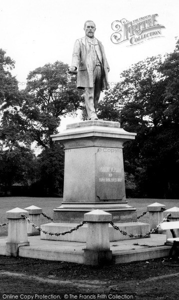 Photo of Northwich, The Robert Verdin Monument c.1965