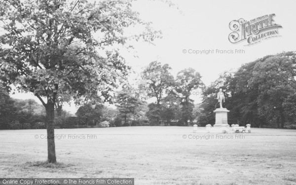 Photo of Northwich, The Robert Verdin Monument c.1965